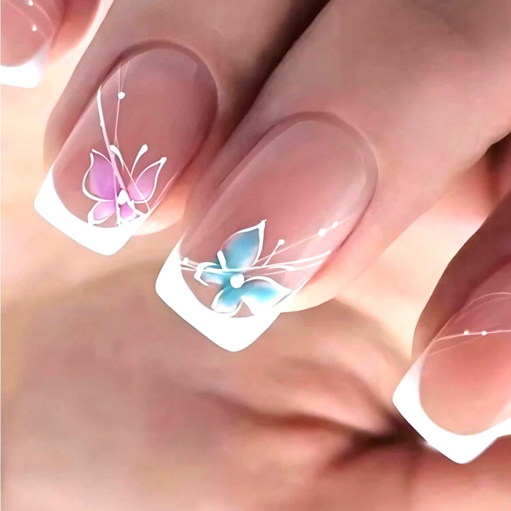 Womens & girls Butterfly Nail Art Design new